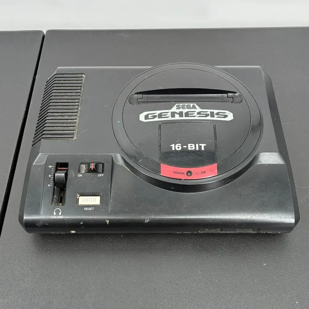 VTG Sega Genesis Model 1601 16-Bit Console System Vintage Retro Gaming Untested